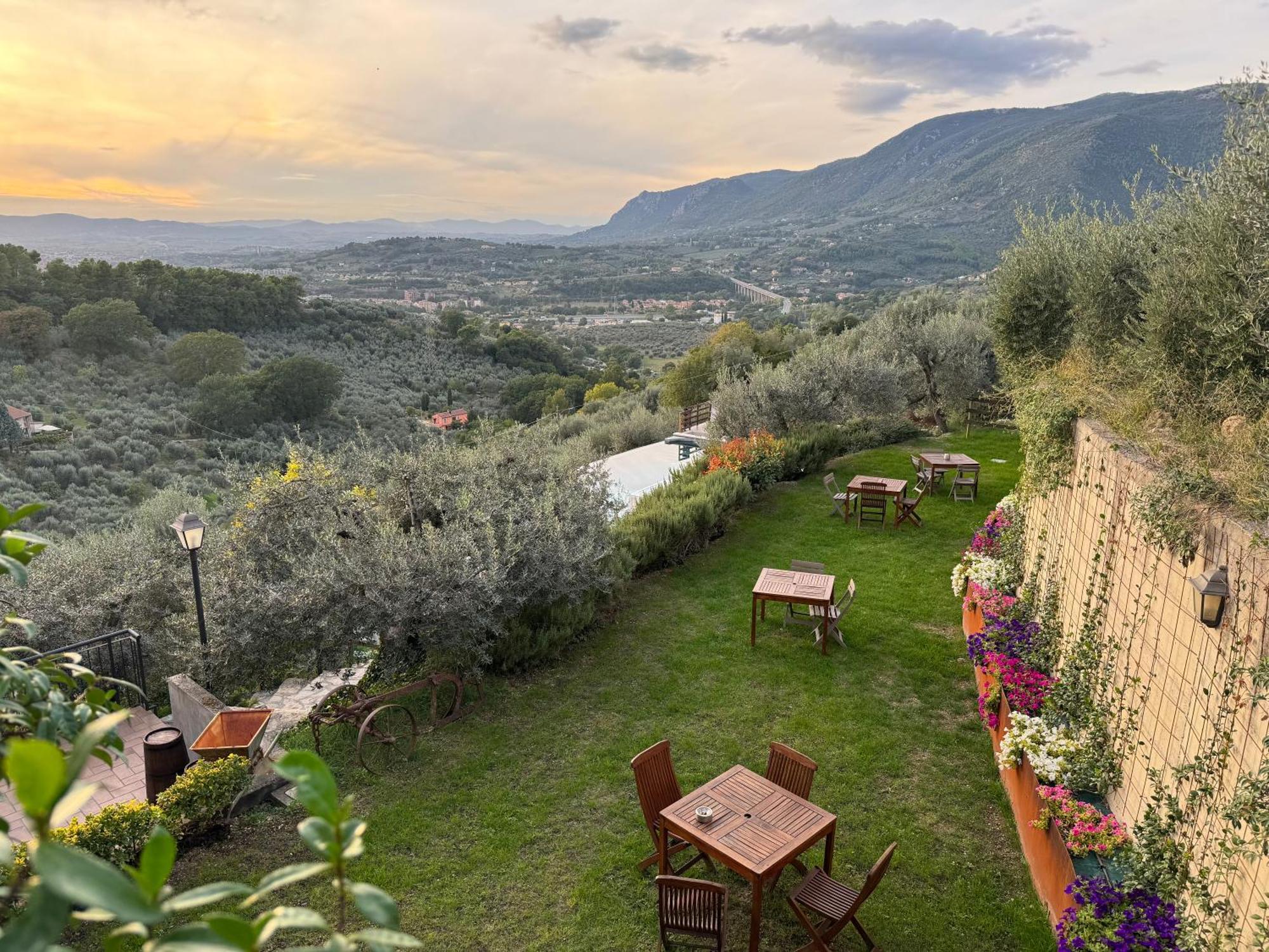 Villa Domus Umbra à Terni Extérieur photo