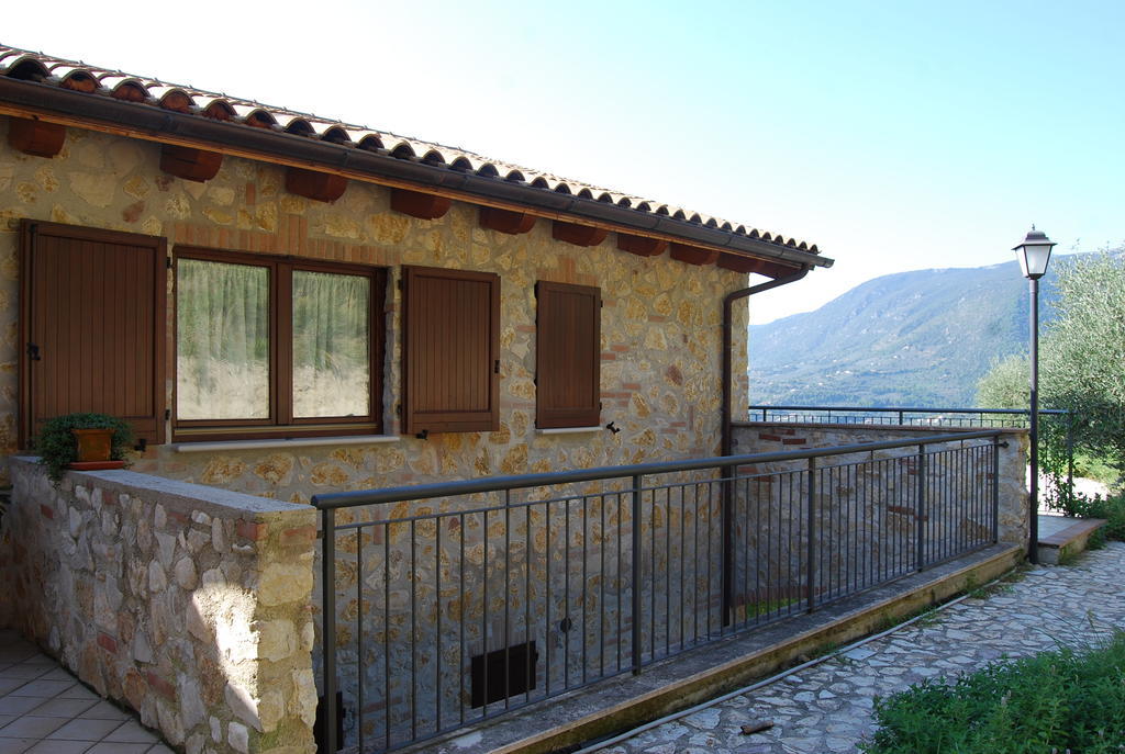 Villa Domus Umbra à Terni Extérieur photo
